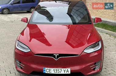Позашляховик / Кросовер Tesla Model X 2016 в 