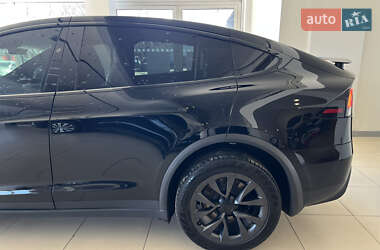 Позашляховик / Кросовер Tesla Model X 2022 в 