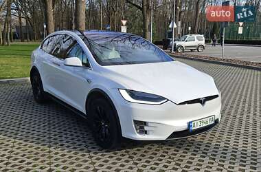 Позашляховик / Кросовер Tesla Model X 2017 в Харкові