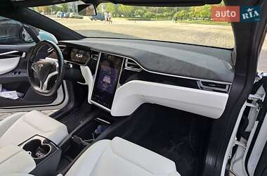 Позашляховик / Кросовер Tesla Model X 2017 в Харкові
