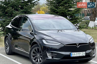 Внедорожник / Кроссовер Tesla Model X 2018 в 