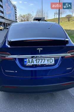 Внедорожник / Кроссовер Tesla Model X 2019 в 