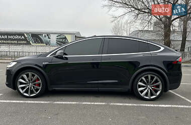 Внедорожник / Кроссовер Tesla Model X 2015 в 
