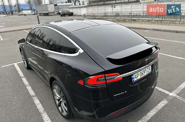 Внедорожник / Кроссовер Tesla Model X 2015 в 