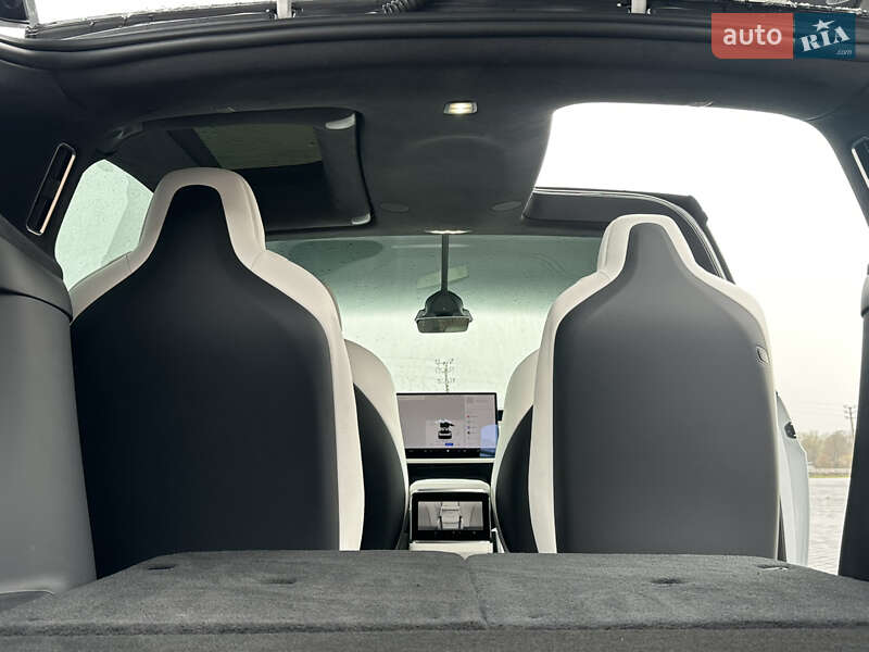 Позашляховик / Кросовер Tesla Model X 2022 в Чернівцях фото 24 Позашляховик / Кросовер Tesla Model X 2022 в Чернівцях