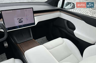 Позашляховик / Кросовер Tesla Model X 2022 в 