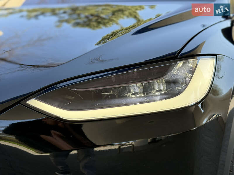 Позашляховик / Кросовер Tesla Model X 2023 в Дніпрі