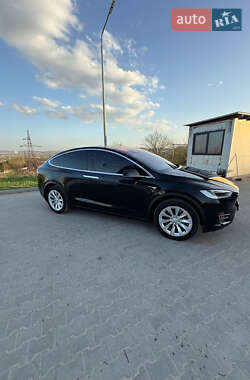 Внедорожник / Кроссовер Tesla Model X 2019 в Львове