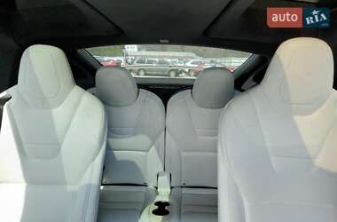 Внедорожник / Кроссовер Tesla Model X 2016 в 