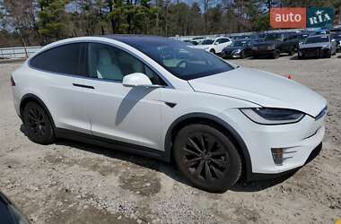Внедорожник / Кроссовер Tesla Model X 2016 в 