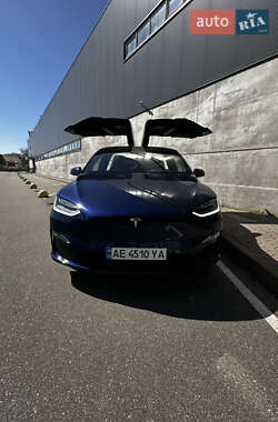 Позашляховик / Кросовер Tesla Model X 2022 в 