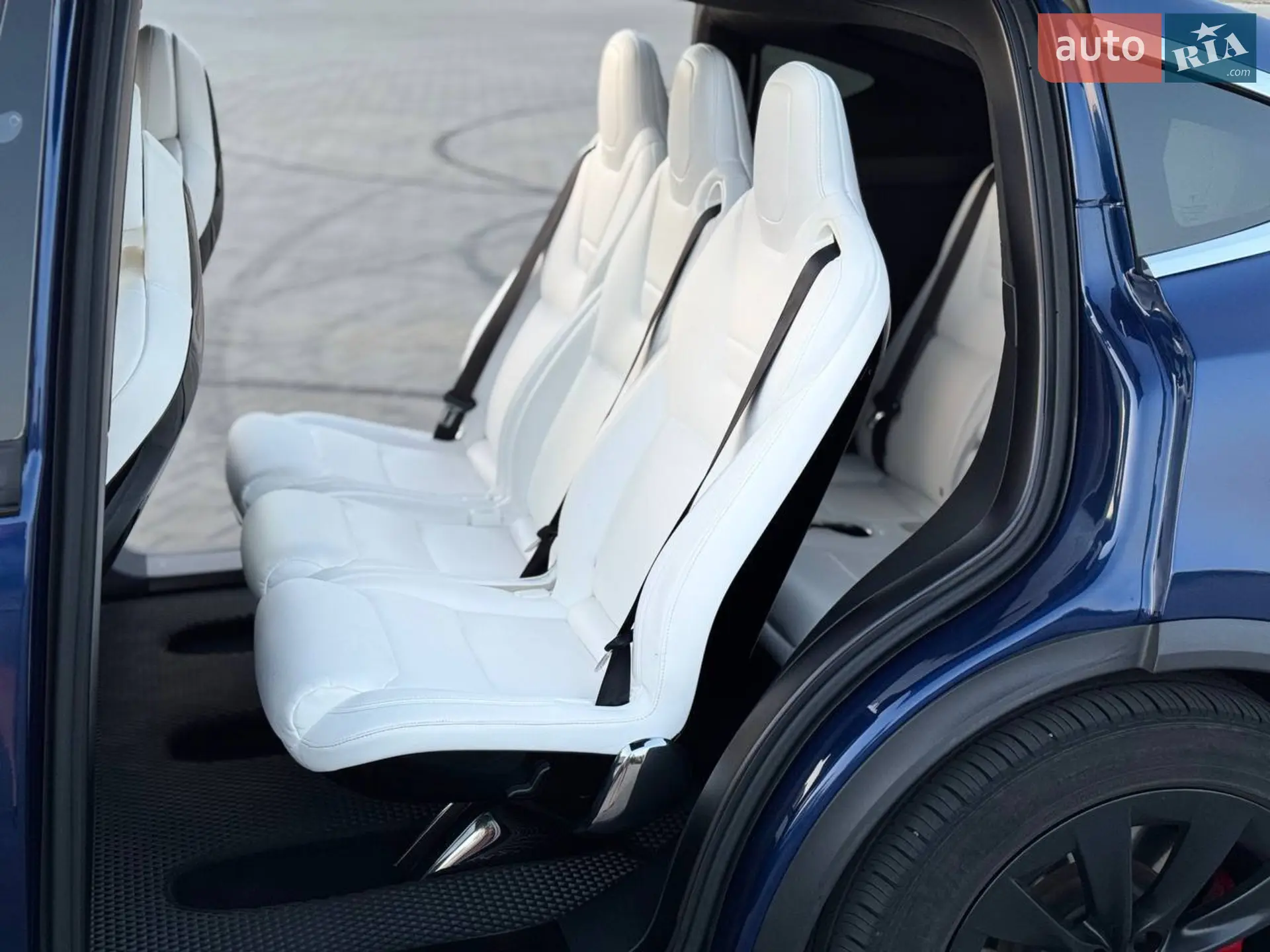 2017 Tesla Model X - мініатюра 44