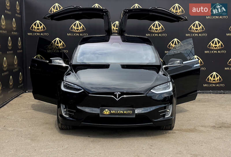 Внедорожник / Кроссовер Tesla Model X 2018 в Киеве
