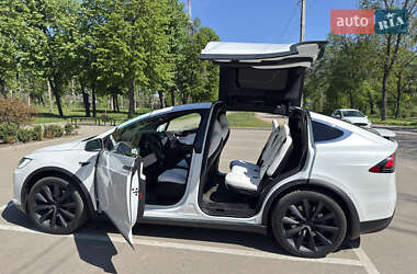 Внедорожник / Кроссовер Tesla Model X 2019 в 