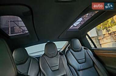 Внедорожник / Кроссовер Tesla Model X 2016 в 