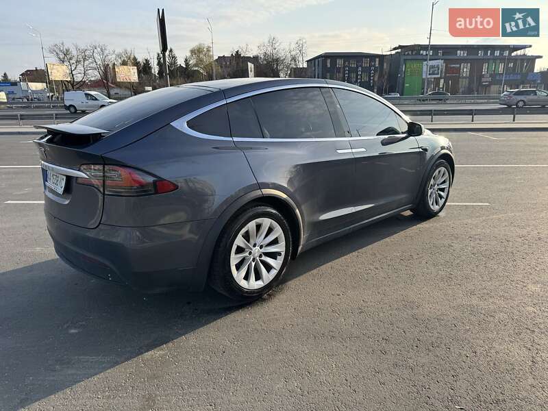 Внедорожник / Кроссовер Tesla Model X 2017 в Киеве