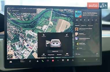 Внедорожник / Кроссовер Tesla Model X 2022 в 