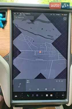 Внедорожник / Кроссовер Tesla Model X 2018 в 