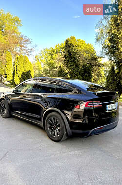 Внедорожник / Кроссовер Tesla Model X 2016 в Киеве