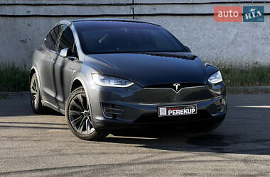 Внедорожник / Кроссовер Tesla Model X 2017 в 