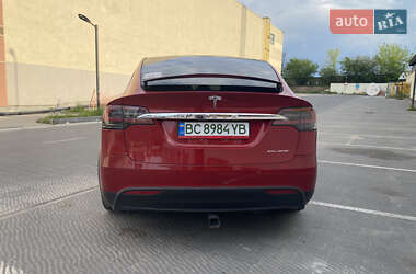 Позашляховик / Кросовер Tesla Model X 2019 в 
