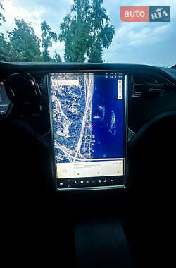 Внедорожник / Кроссовер Tesla Model X 2017 в Киеве