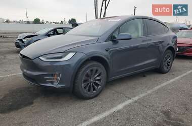 Tesla Model X 2018