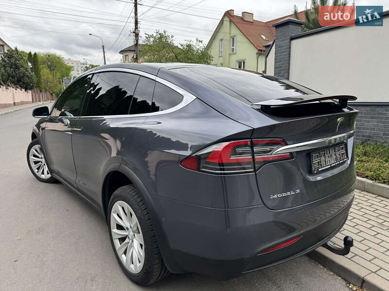 Позашляховик / Кросовер Tesla Model X 2018 в Рівному фото 6 Позашляховик / Кросовер Tesla Model X 2018 в Рівному