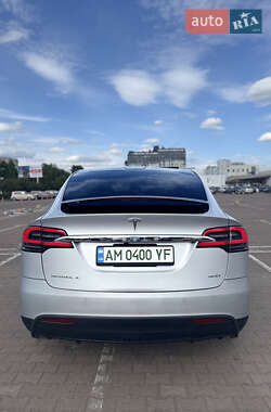 Позашляховик / Кросовер Tesla Model X 2016 в 