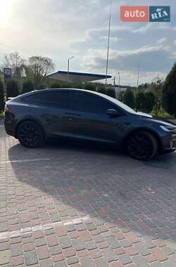 Внедорожник / Кроссовер Tesla Model X 2016 в 