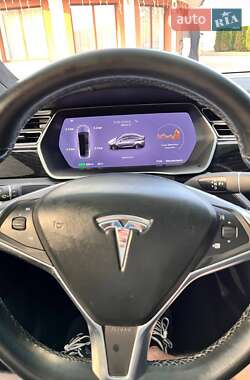 Внедорожник / Кроссовер Tesla Model X 2016 в 