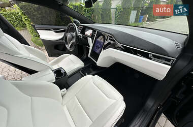 Внедорожник / Кроссовер Tesla Model X 2016 в 