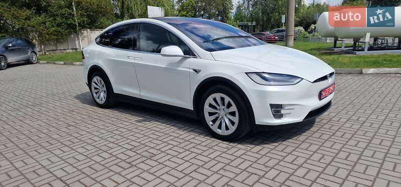 Внедорожник / Кроссовер Tesla Model X 2018 в Тернополе