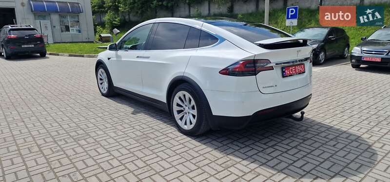 Внедорожник / Кроссовер Tesla Model X 2018 в Тернополе