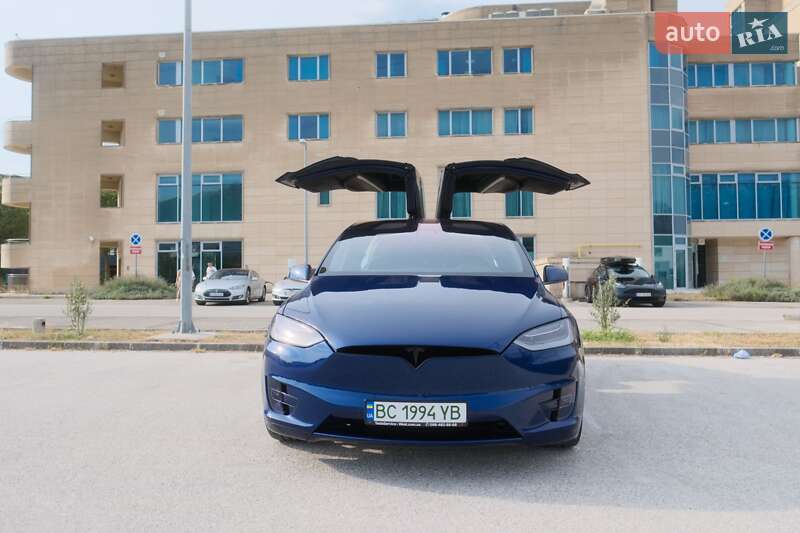 Внедорожник / Кроссовер Tesla Model X 2019 в Львове