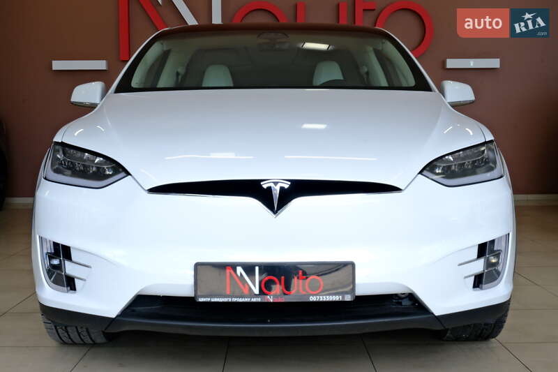 Позашляховик / Кросовер Tesla Model X 2018 в Одесі