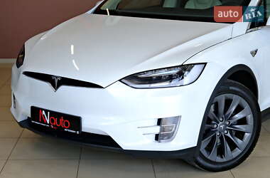 Внедорожник / Кроссовер Tesla Model X 2018 в 
