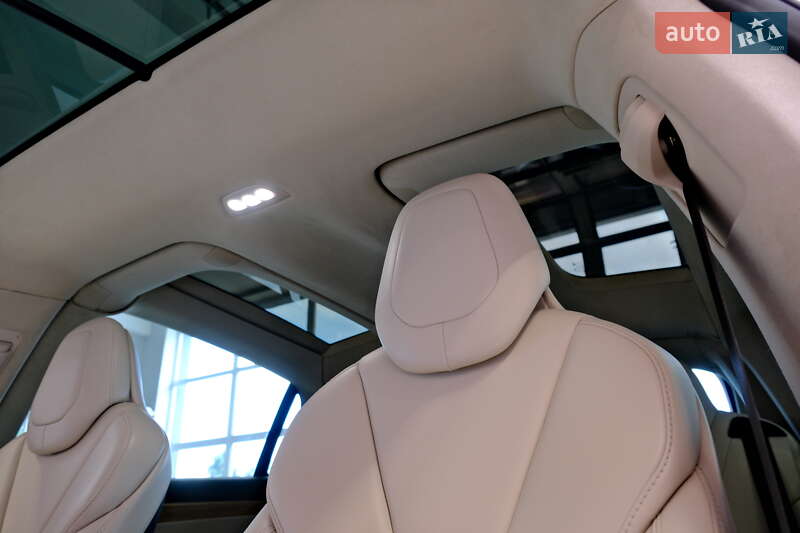 Позашляховик / Кросовер Tesla Model X 2018 в Одесі