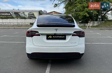 Позашляховик / Кросовер Tesla Model X 2019 в 