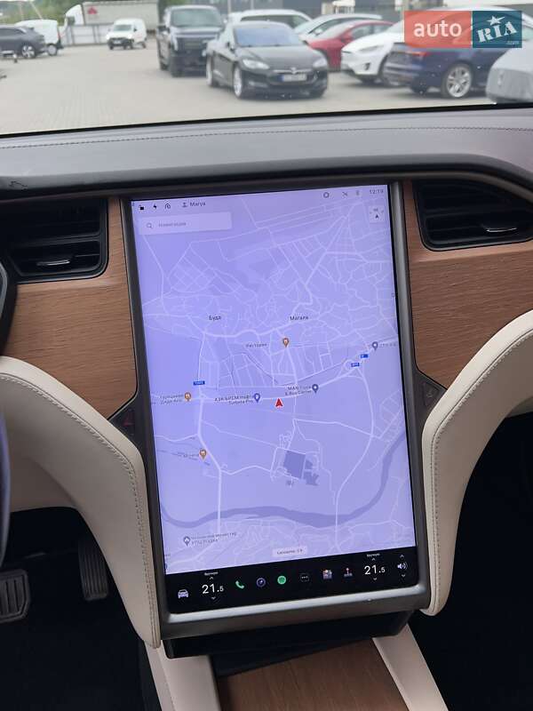 Внедорожник / Кроссовер Tesla Model X 2020 в Черновцах