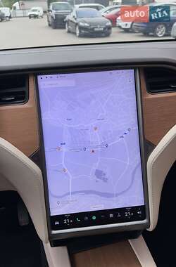 Внедорожник / Кроссовер Tesla Model X 2020 в 