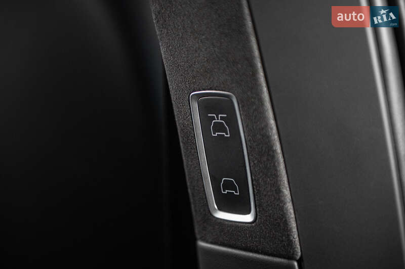 Внедорожник / Кроссовер Tesla Model X 2018 в Одессе фото 54 Внедорожник / Кроссовер Tesla Model X 2018 в Одессе