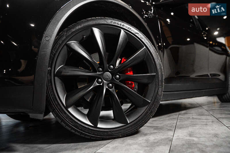 Внедорожник / Кроссовер Tesla Model X 2018 в Одессе фото 78 Внедорожник / Кроссовер Tesla Model X 2018 в Одессе