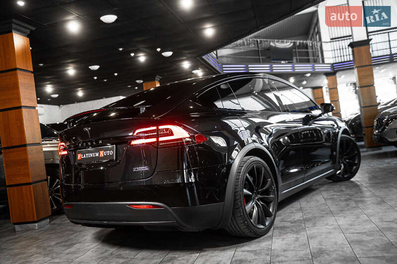 Внедорожник / Кроссовер Tesla Model X 2018 в Одессе фото 80 Внедорожник / Кроссовер Tesla Model X 2018 в Одессе