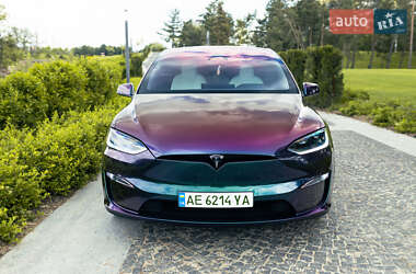 Позашляховик / Кросовер Tesla Model X 2024 в 