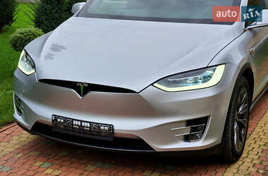 Внедорожник / Кроссовер Tesla Model X 2018 в 