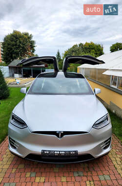 Внедорожник / Кроссовер Tesla Model X 2018 в 