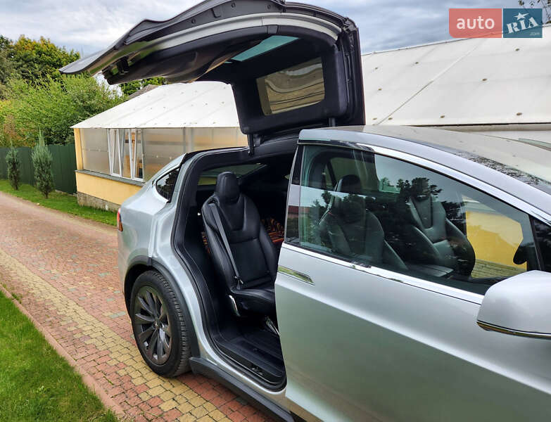 Внедорожник / Кроссовер Tesla Model X 2018 в Николаеве фото 14 Внедорожник / Кроссовер Tesla Model X 2018 в Николаеве