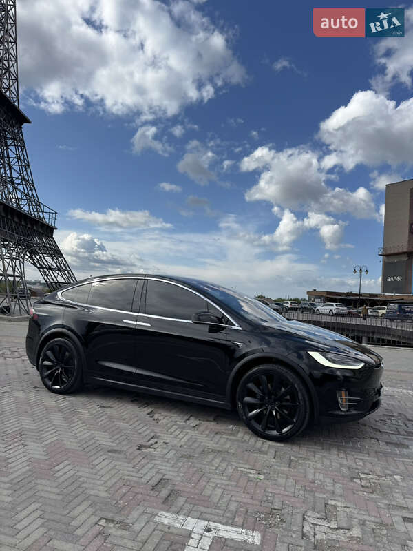 Позашляховик / Кросовер Tesla Model X 2020 в Харкові
