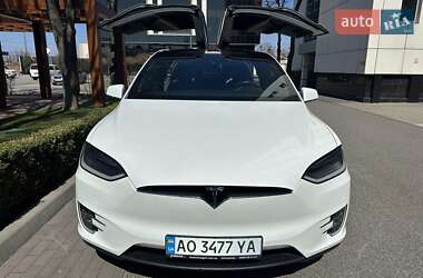 Внедорожник / Кроссовер Tesla Model X 2016 в Киеве